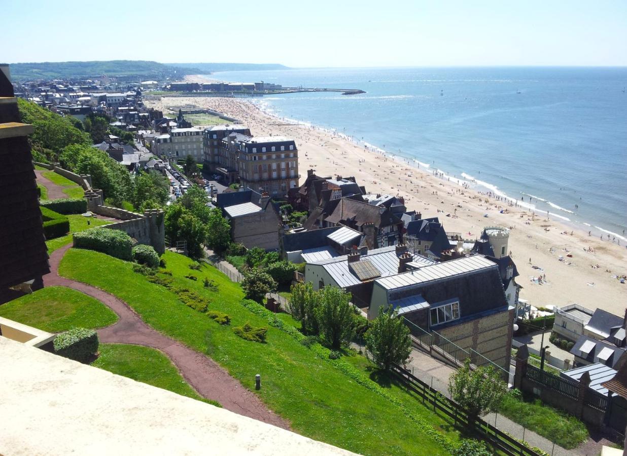Appartement Trouville-Sur-Mer Vue Mer Imprenable Exteriör bild